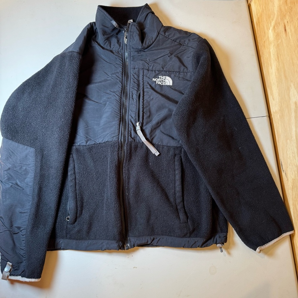 The North Face Women's Black Fleece Jacket